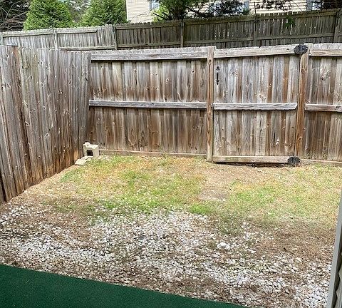 3rd image of 2759 Winterbrook Dr APT E
