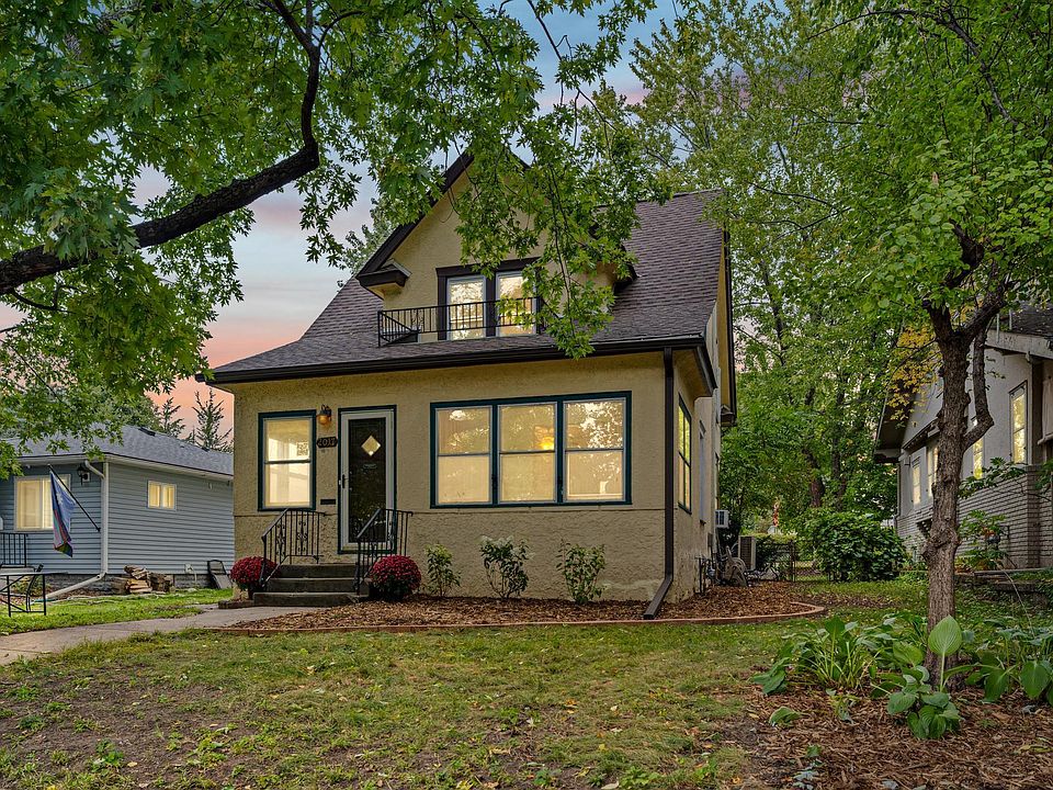 1st image of 2017 22nd Ave NE