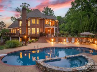 3113 Stoney Brook Dr, Lenoir, NC 28645