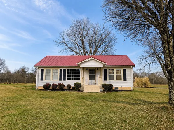 744 Pickens St #A, Chesnee, SC 29323