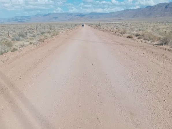 10300 N Music Mountain Rd, Hackberry, AZ 86411