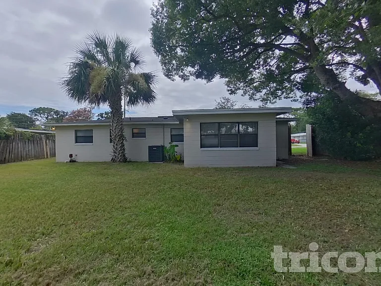 2703 Arlex Dr E — Photo 16