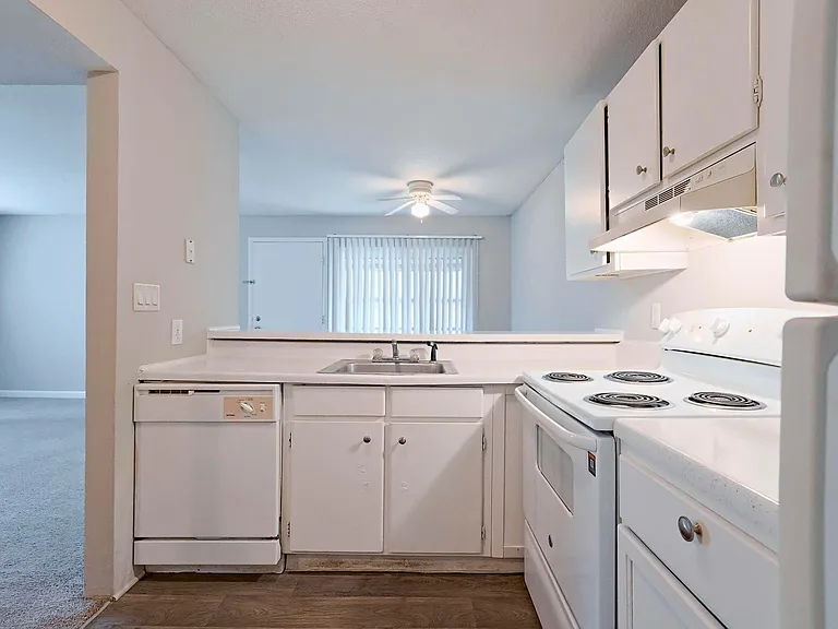 Enclave at North Point — Photo 97