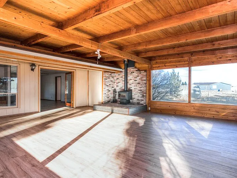 63310 Deschutes Market Rd — Photo 10