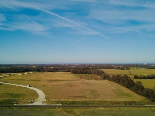 15 Merlot Ct, Wright City, MO 63390