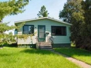619 12th Ave, Two Harbors, MN 55616