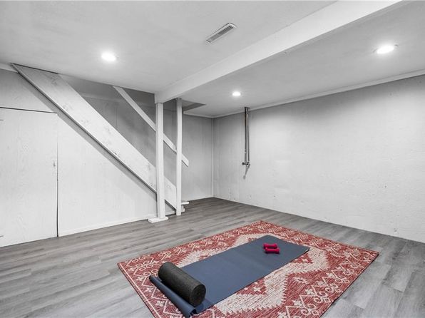 overland-park-kansas-75673854 picture