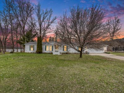 5814 Osceola Dr, Delton, MI, 49046