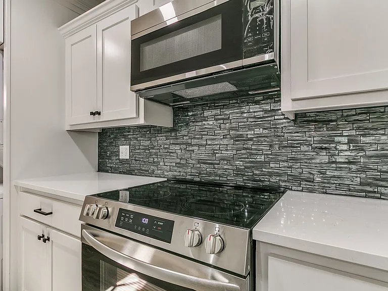 1807 N Gatewood Ave — Photo 25