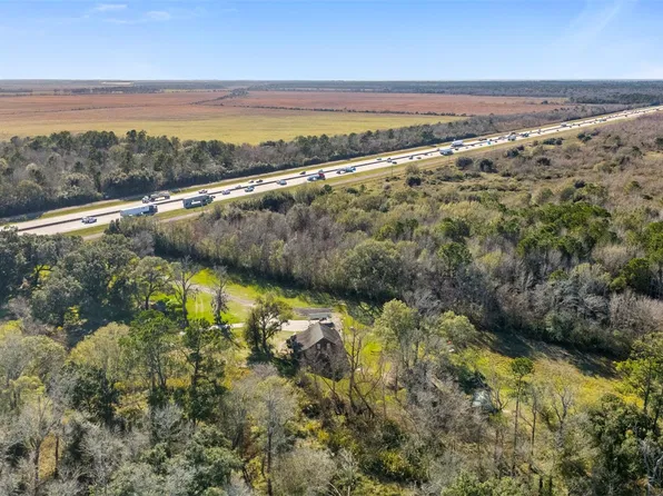 33349 Interstate Highway 10 Anx, Hankamer, TX 77560