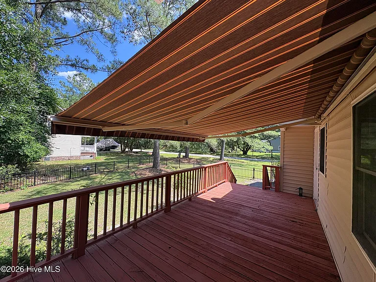 901 Firefly Ct — Photo 25