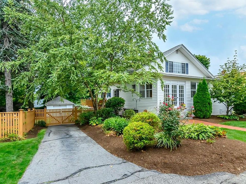 1st image of 54 Brightwood Ave