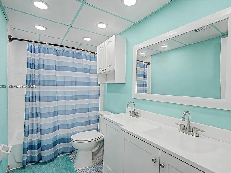 3764 SW 60th Ter #15 — Photo 15