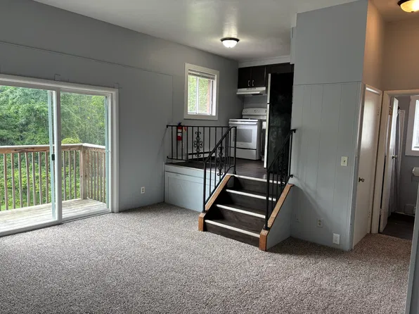 500 West St, Bloomingdale, MI