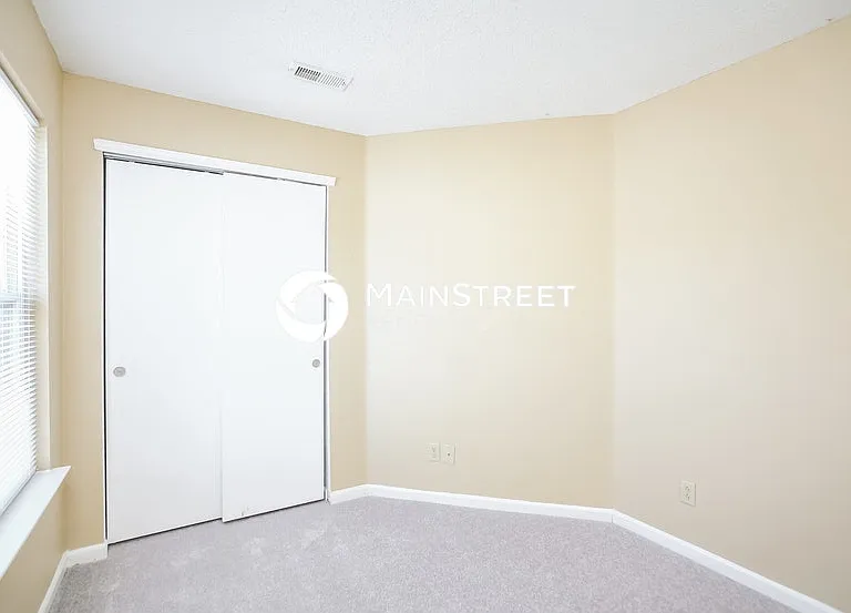 4420 Courtfield Dr — Photo 12