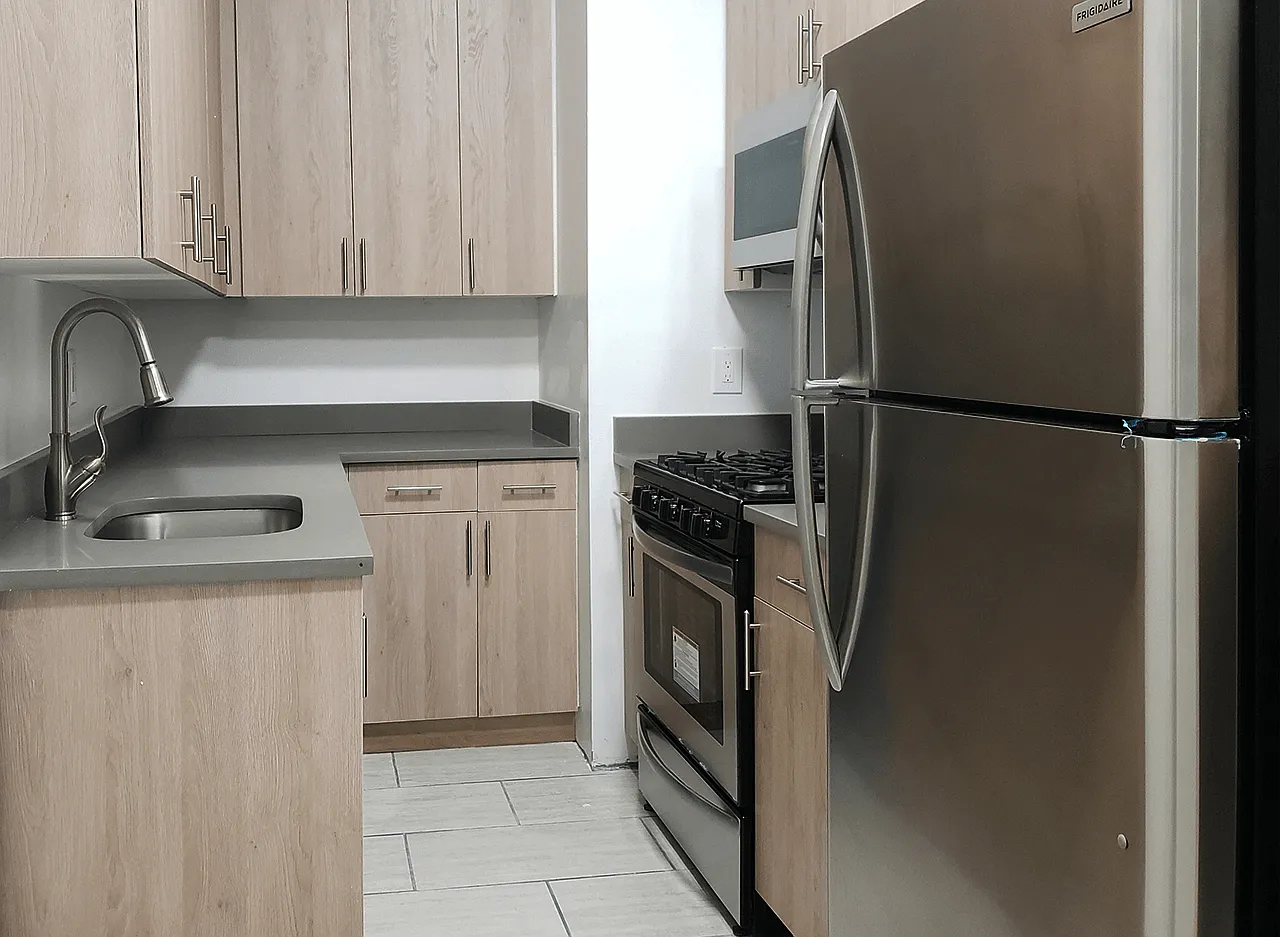 571 West 139th Street — Photo 1