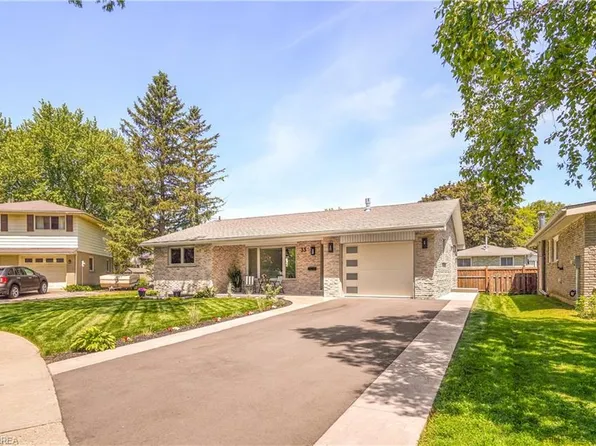 33 Tanglewood Ter, Brantford, ON N3R 3R8