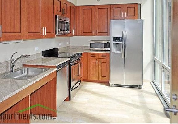 3rd image of 215 W Washington St APT 3604