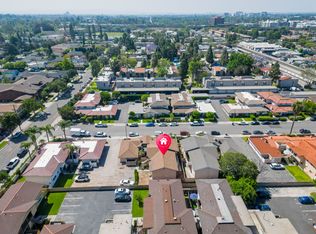 327 W Kelly Ave APT B, Orange, CA 92866