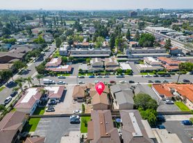 327 W Kelly Ave, Orange, CA
