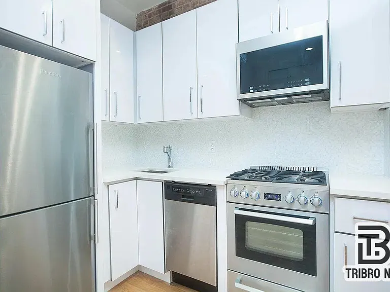 103 W 137th St #2G — Photo 3