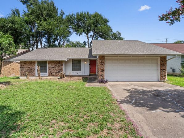 10057 Woodland Village Dr