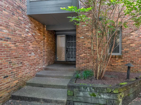 128 Hampton Pl, Nashville, TN 37215