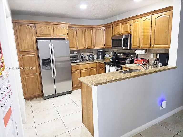 11688 SW 17th Ct #11688 — Photo 19