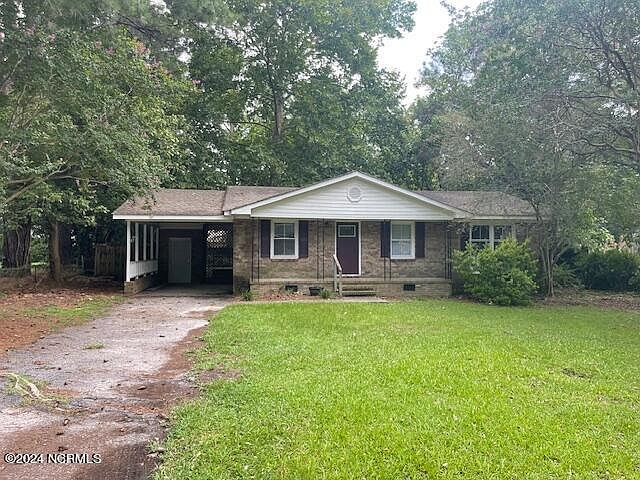 1st image of 213 Fairway Drive