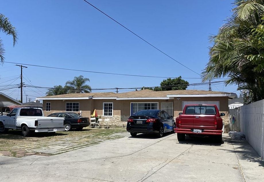 1st image of 13221 Verdura Ave