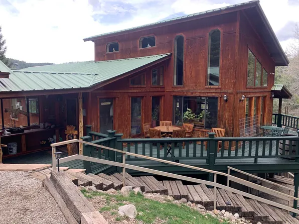 54 Daniel St, Cloudcroft, NM 88317