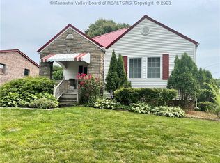 2817 Washington Ave, Hurricane, WV 25526
