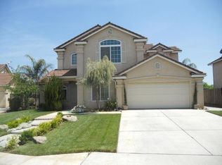 285 N Pierce Ave, Clovis, CA 93612