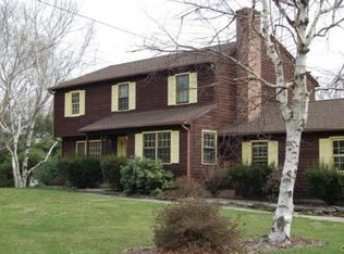 313 Burnt Plains Rd, Milford, CT 06461