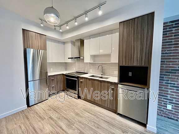2nd image of 1775 Chapman Pl #310