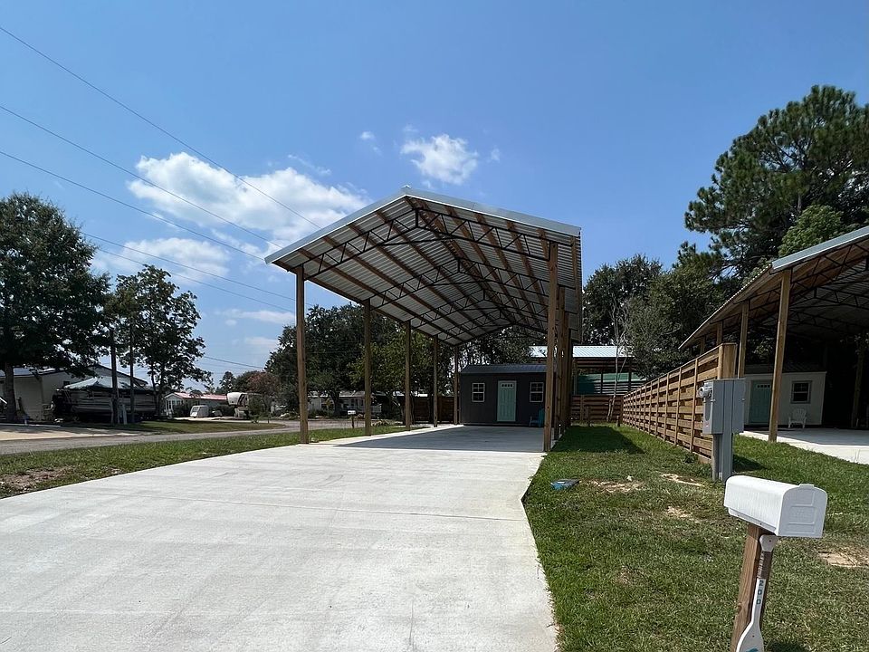 1st image of 200 Buena Vista Dr