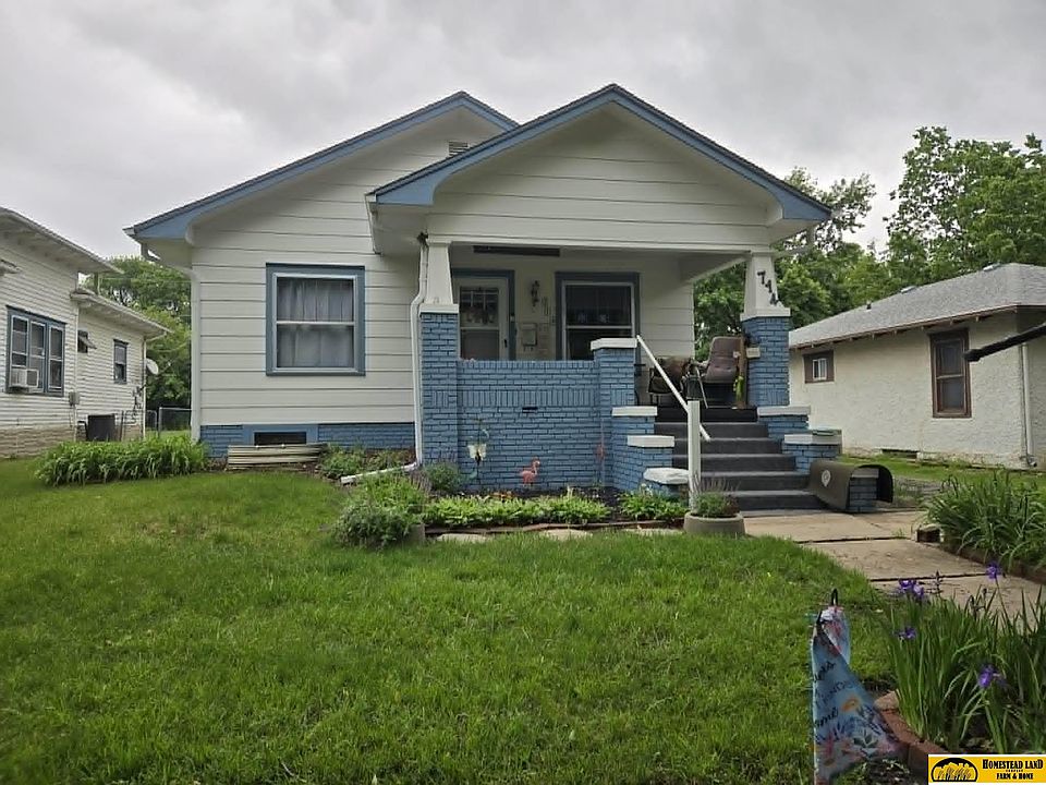 1st image of 714 N 10th St