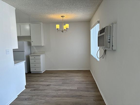 4th image of 10558 Eastborne Ave APT 7