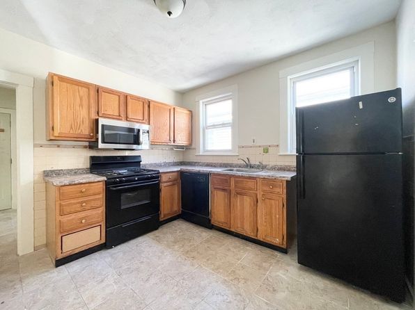 32-34 Holyoke St #34-2