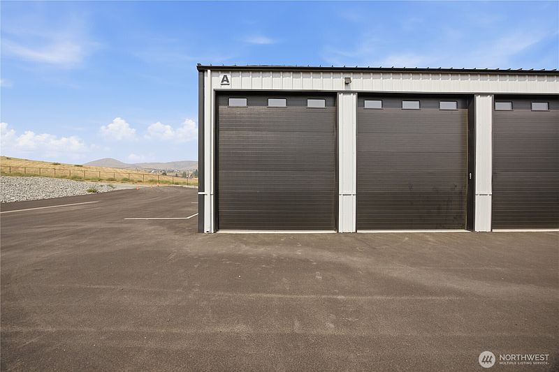 4th image of 73 E Shop Avenue #A-2