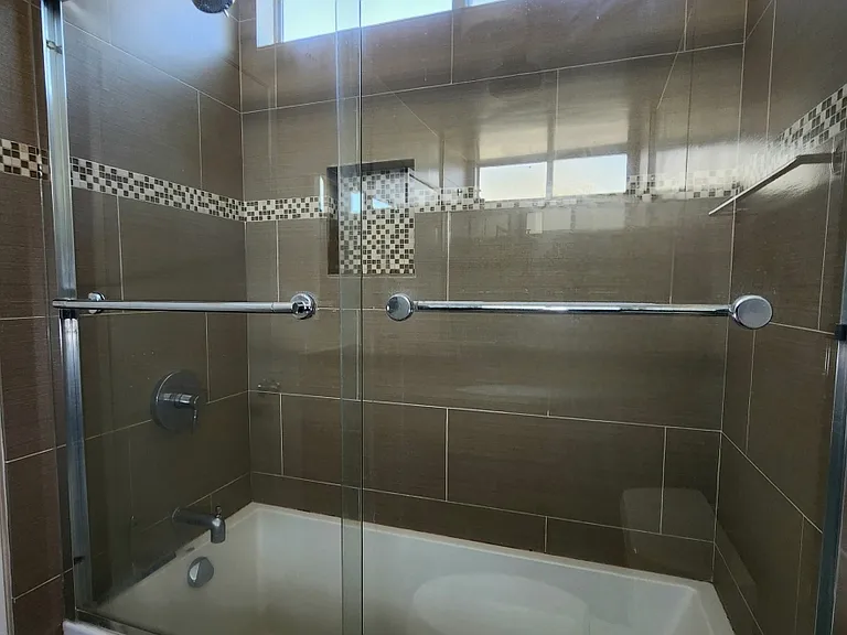 1235 Brockton Ave — Photo 15