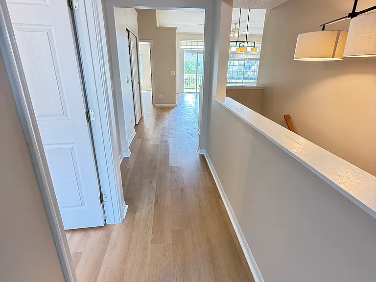 5835 Southwater Dr — Photo 8