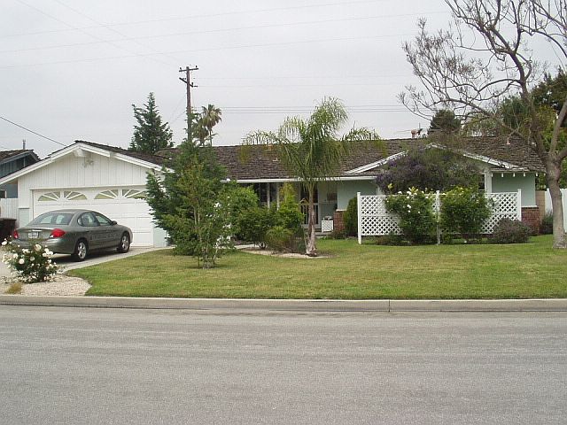 1st image of 10321 Ballard Dr