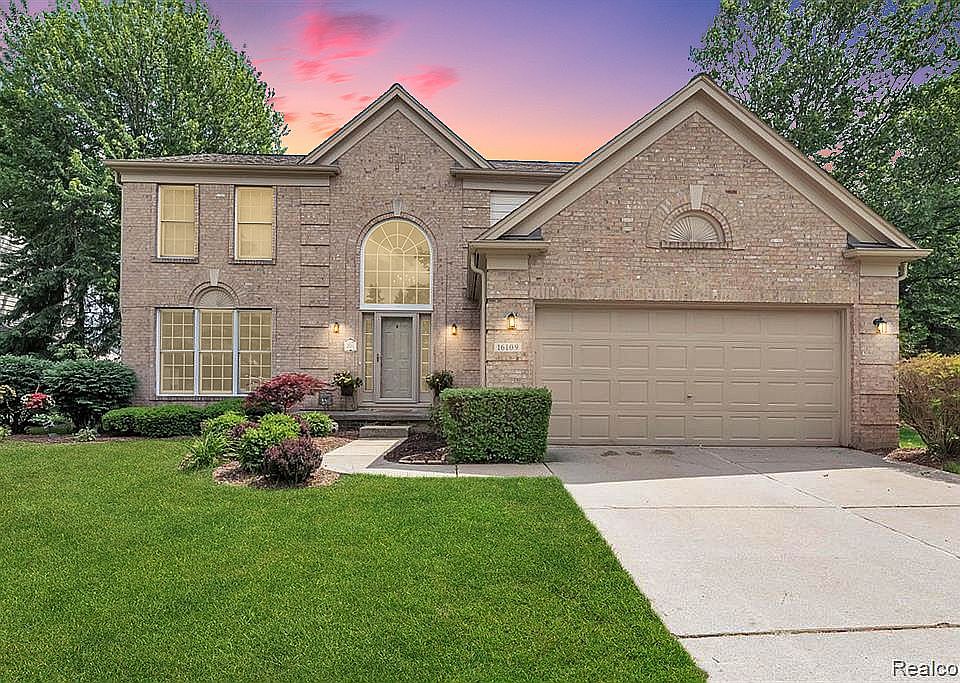1st image of 16109 Homestead Cir #312
