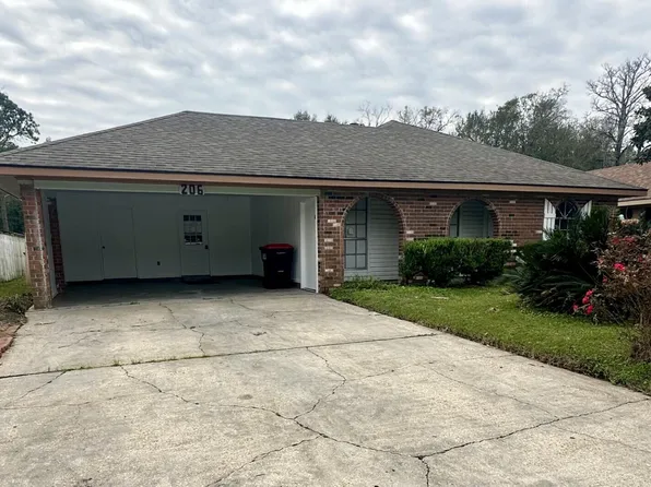 206 Terry Dr, Lafayette, LA 70501