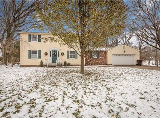 206 Brookdell Dr NW, North Canton, OH 44720