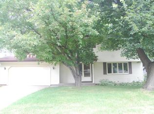 258 17th Ave NW, New Brighton, MN 55112