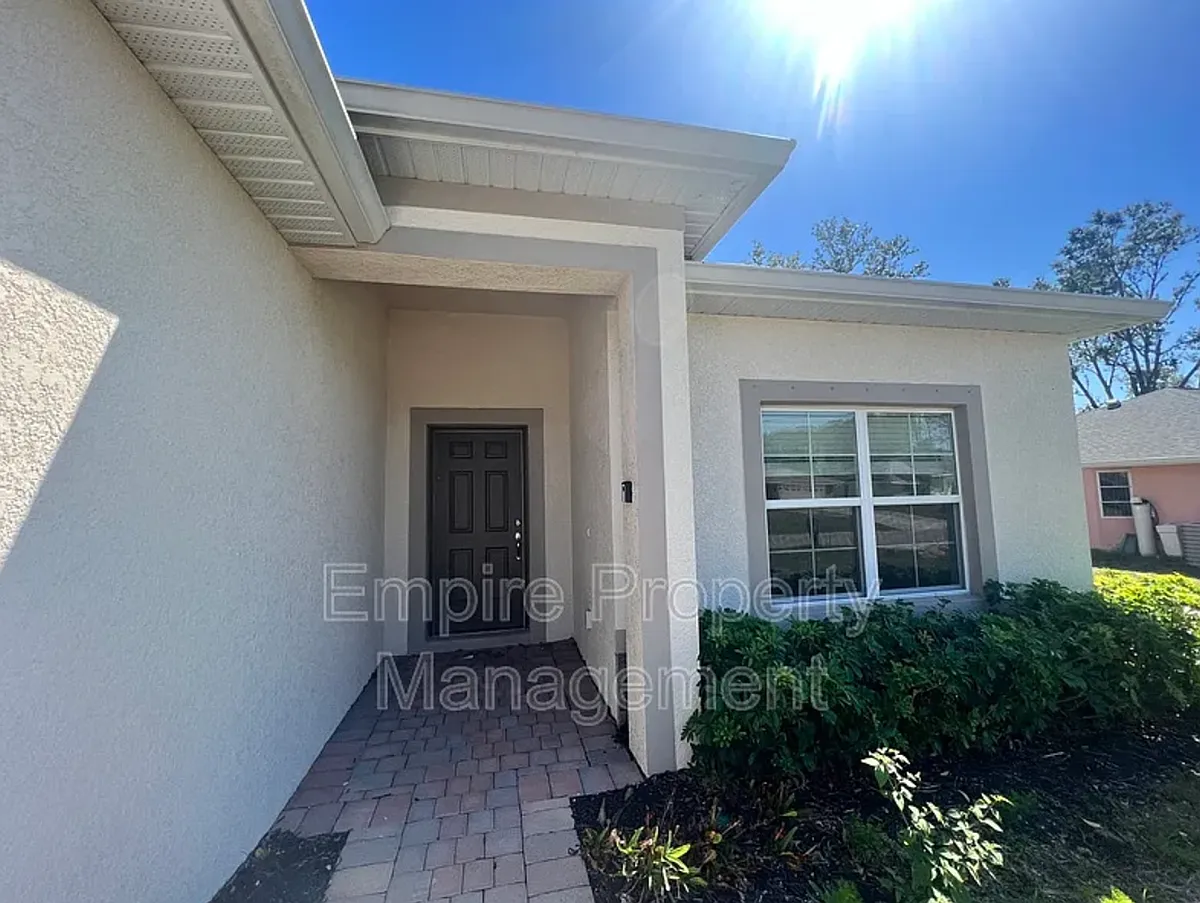 Building Photo - 2827 Algardi Ln
