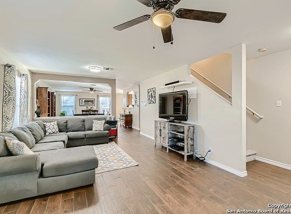 3rd image of 120 Cypress Will