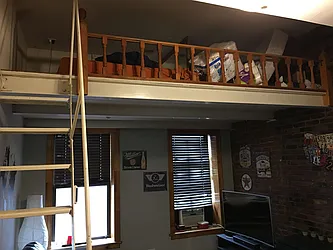 Rented by Peter Meskouris LREB